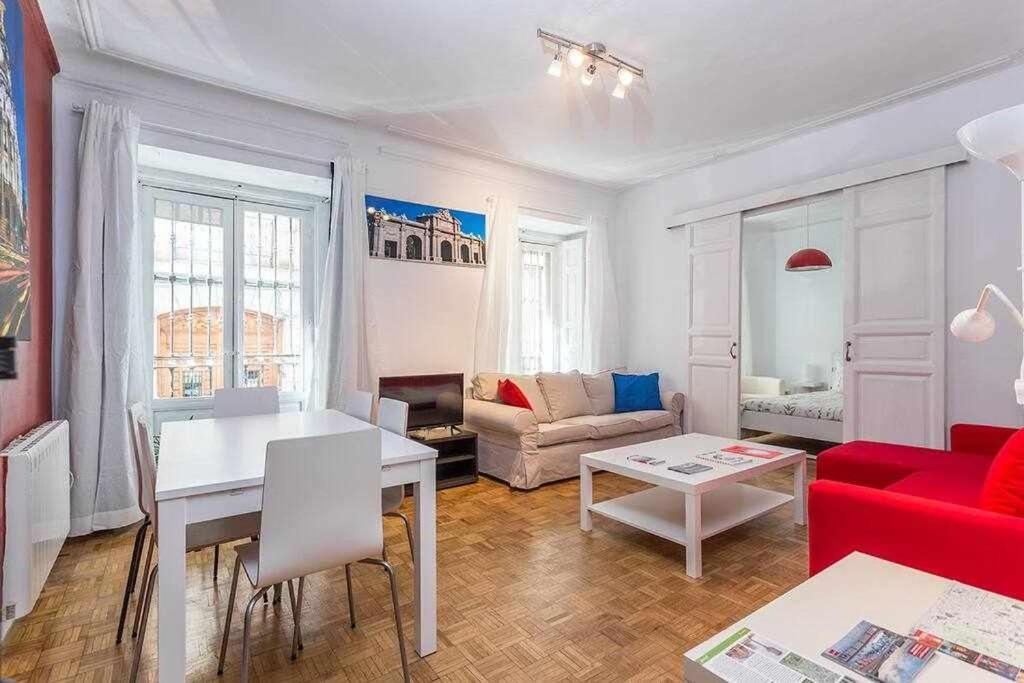 Piso Confortable Y Centrico Διαμέρισμα Μαδρίτη Εξωτερικό φωτογραφία